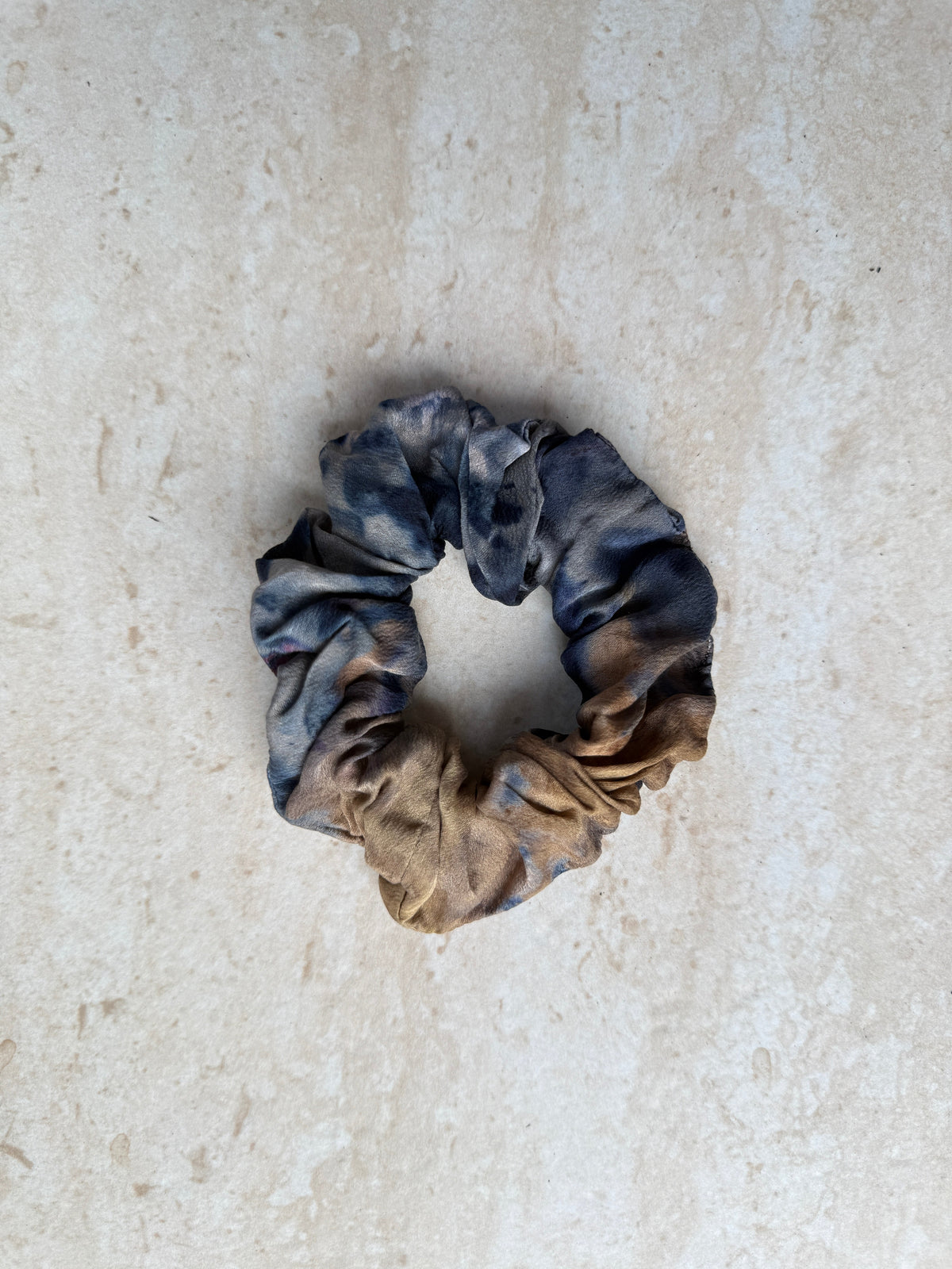 Small Silk Scrunchie - NIGHT