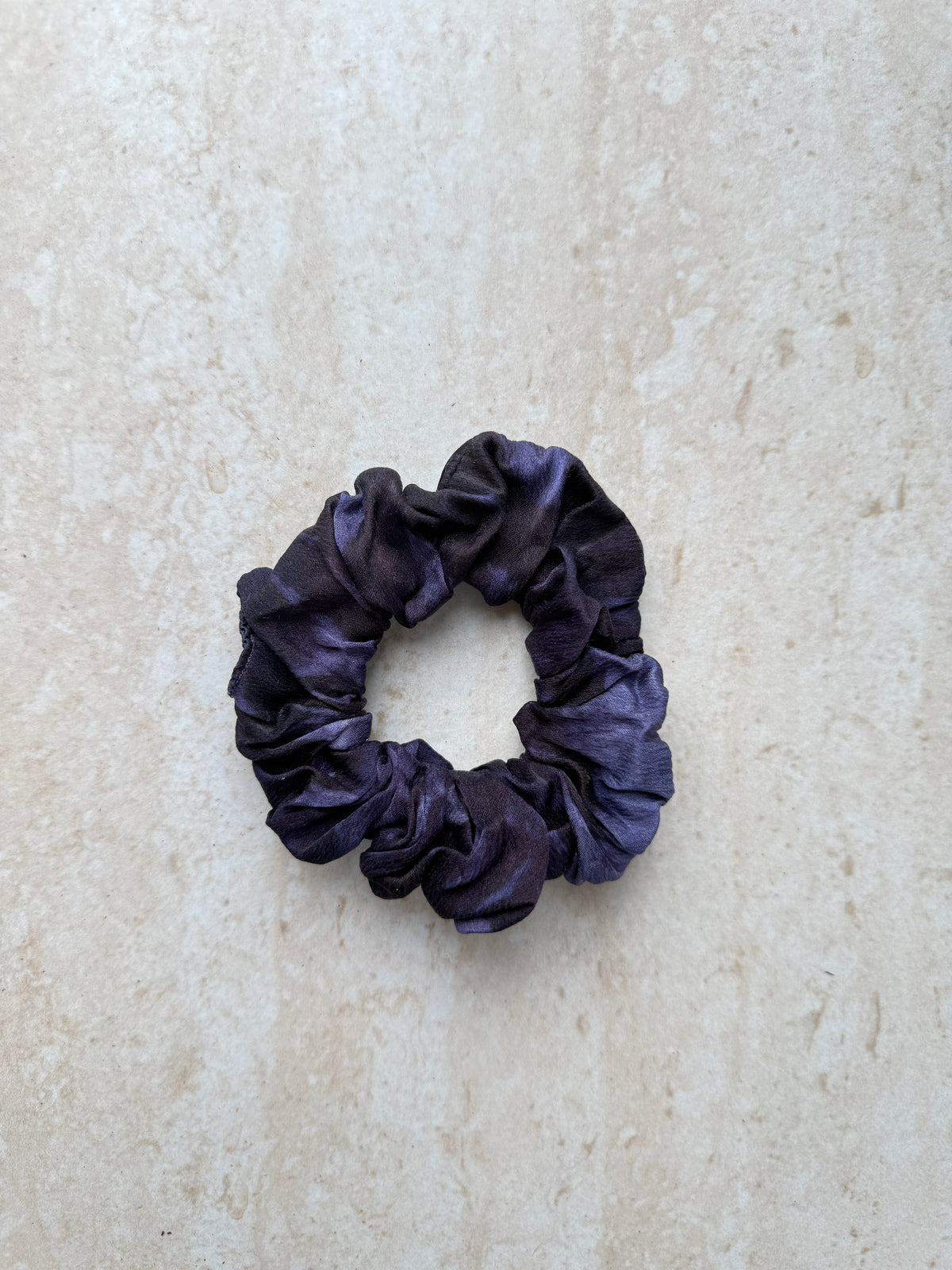 Small Silk Scrunchie - STAR
