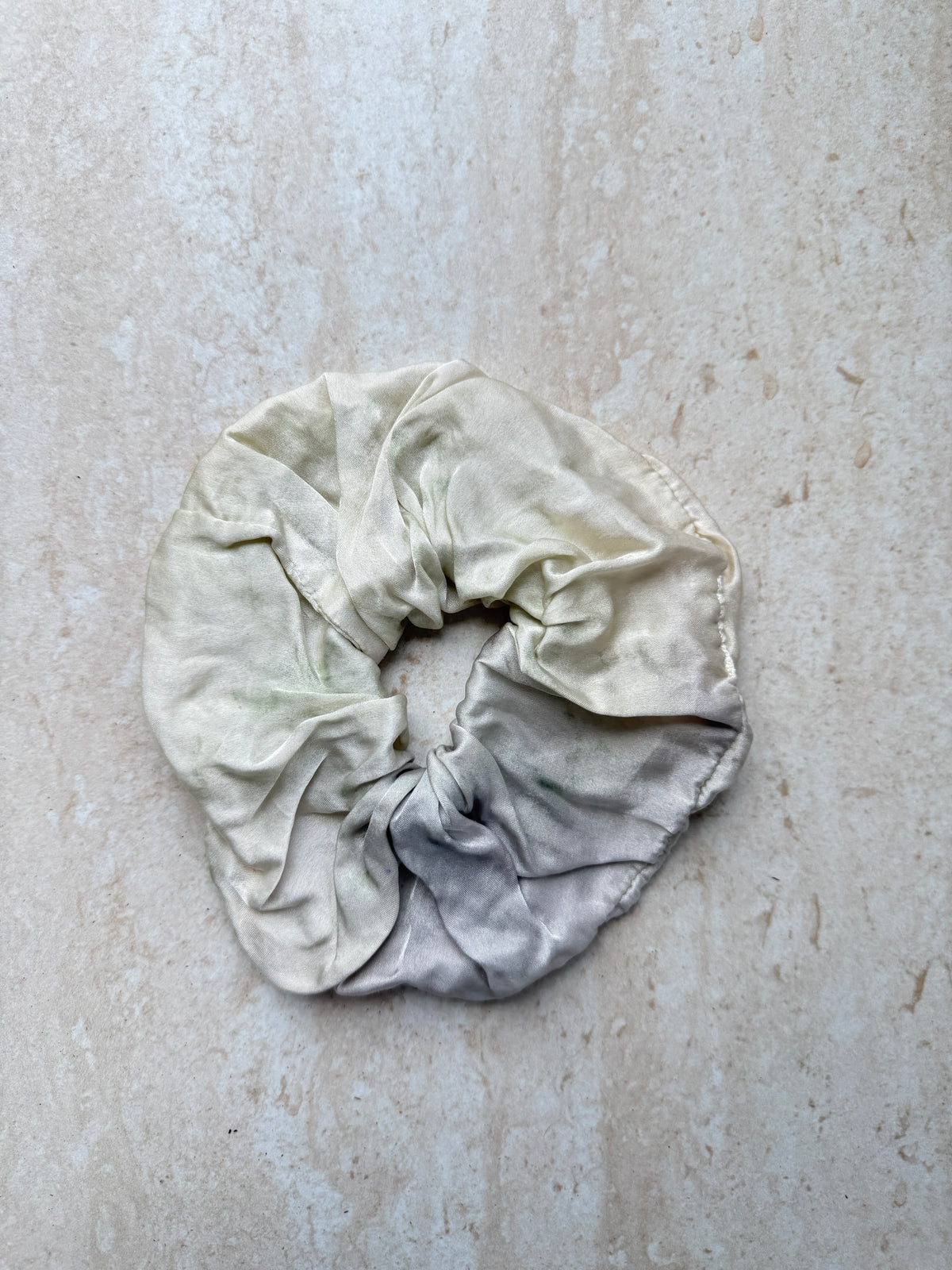 XL Silk Scrunchie - MINTY